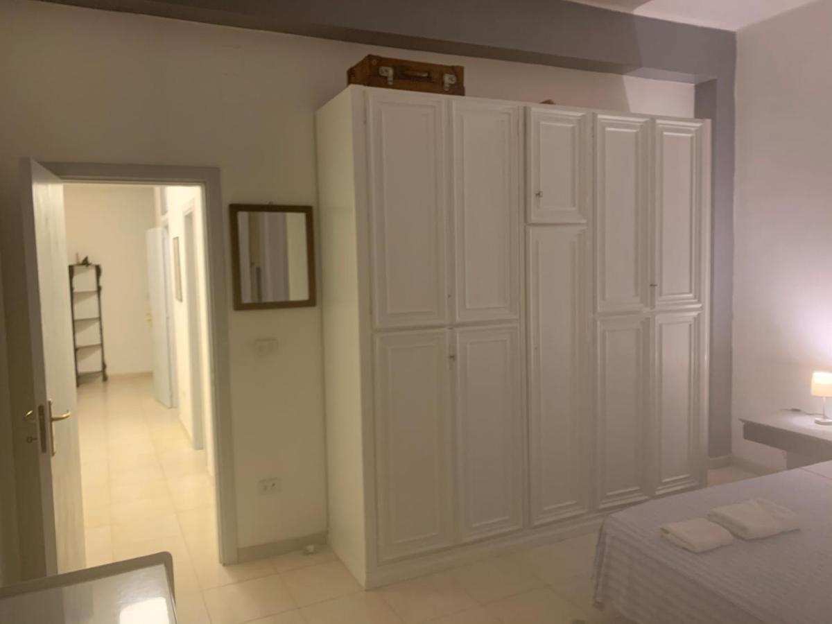 Apartment City Center Eighty-Five Бари Екстериор снимка