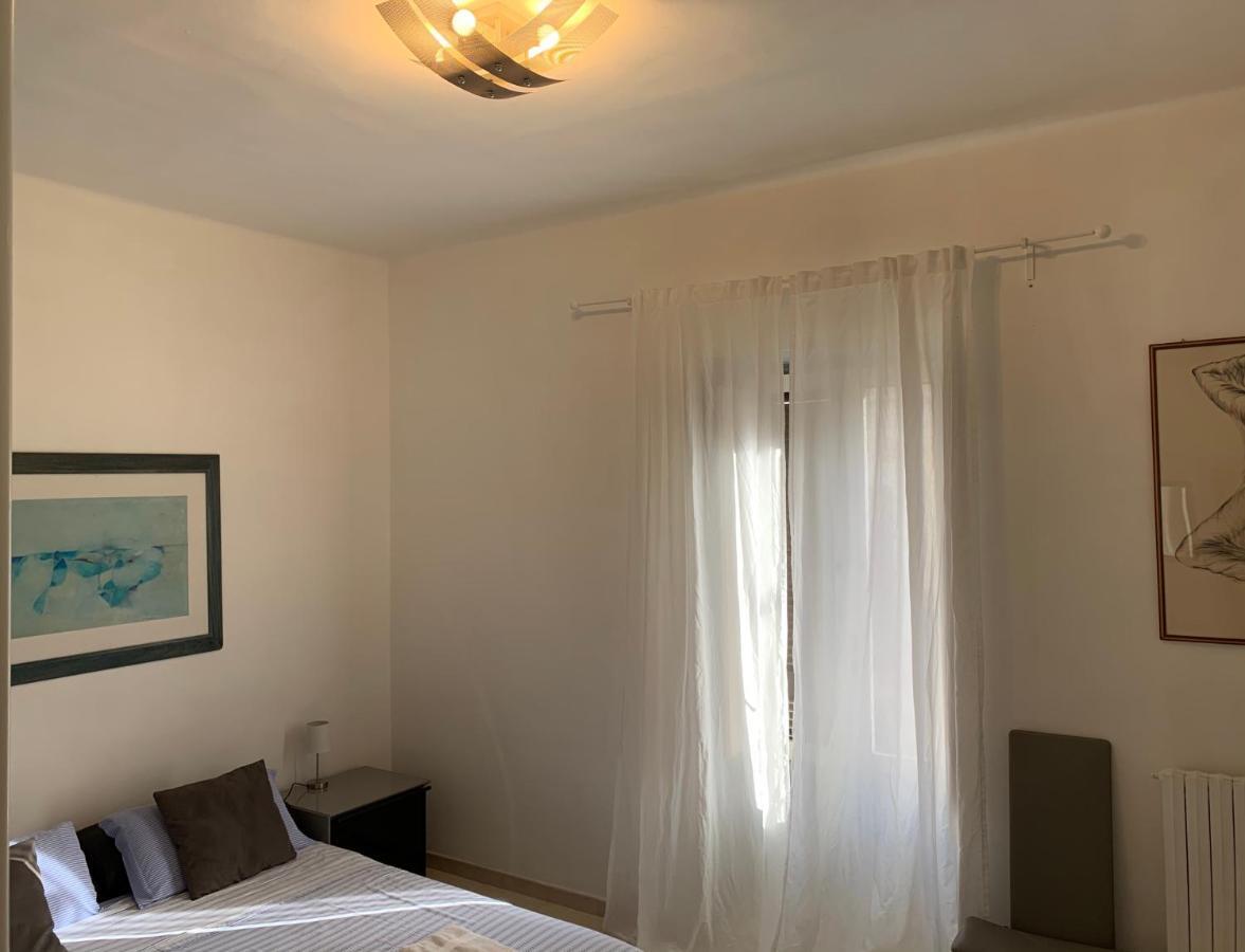 Apartment City Center Eighty-Five Бари Екстериор снимка